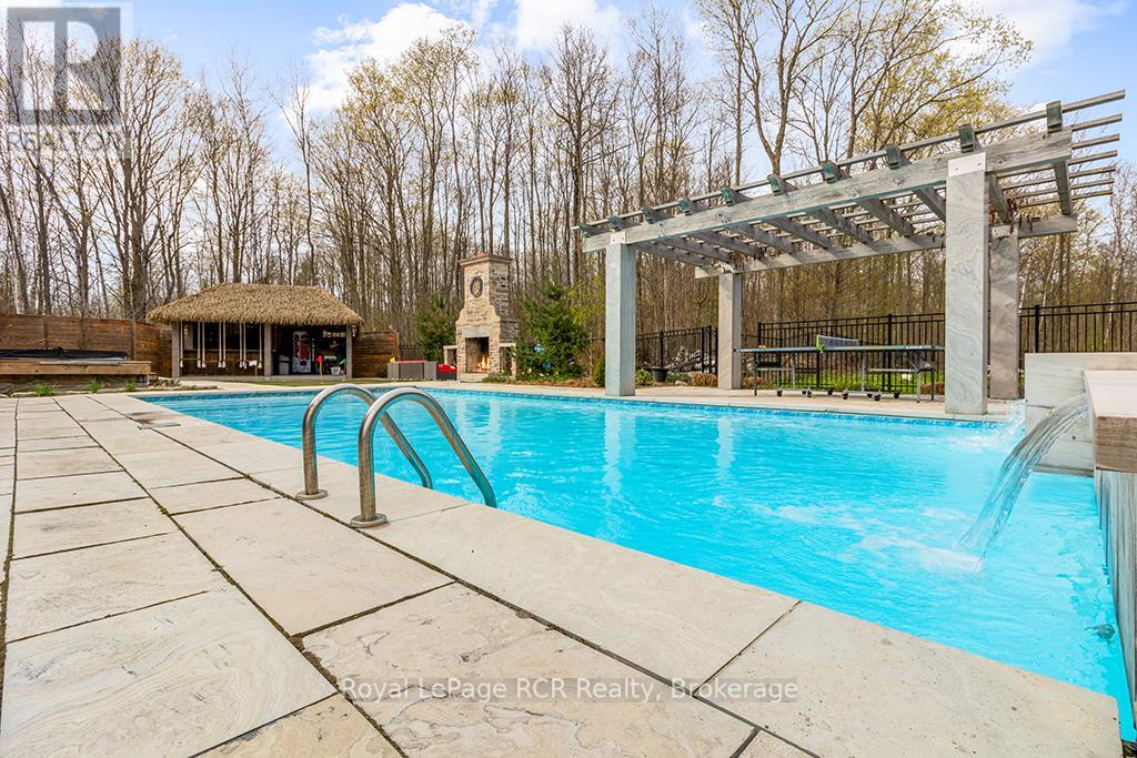 758335 Girl Guide Road, Georgian Bluffs, Ontario  N4K 5N7 - Photo 41 - X13107972