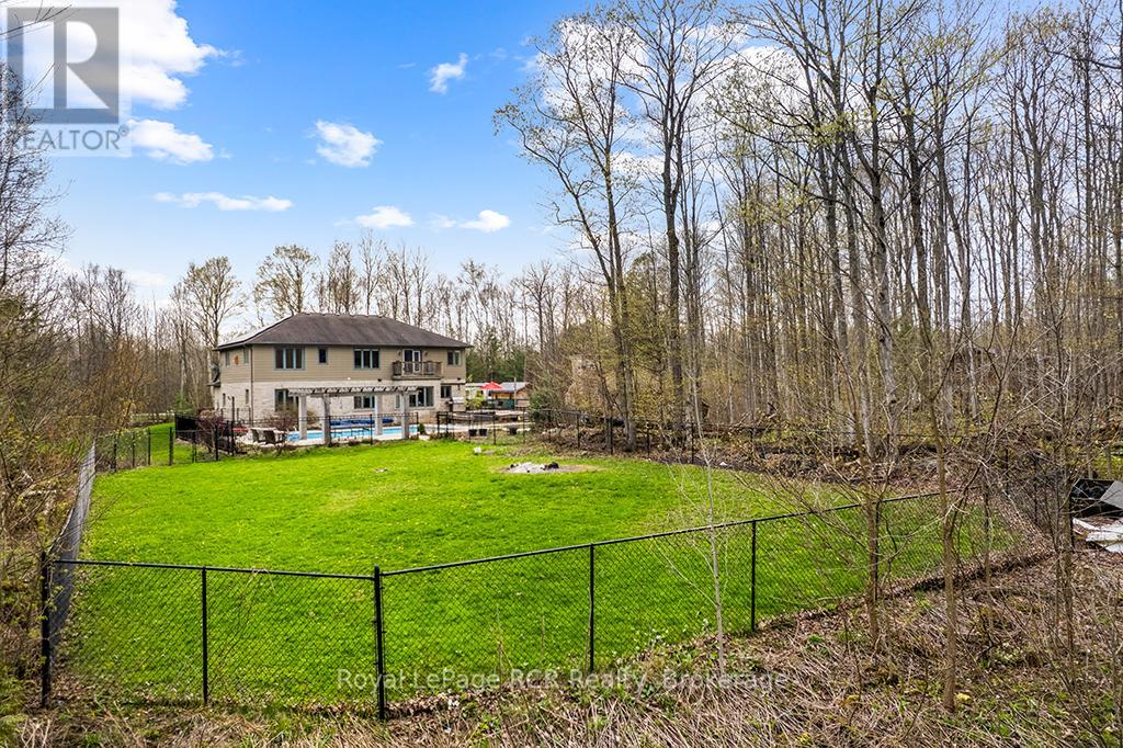 758335 Girl Guide Road, Georgian Bluffs, Ontario  N4K 5N7 - Photo 48 - X13107972