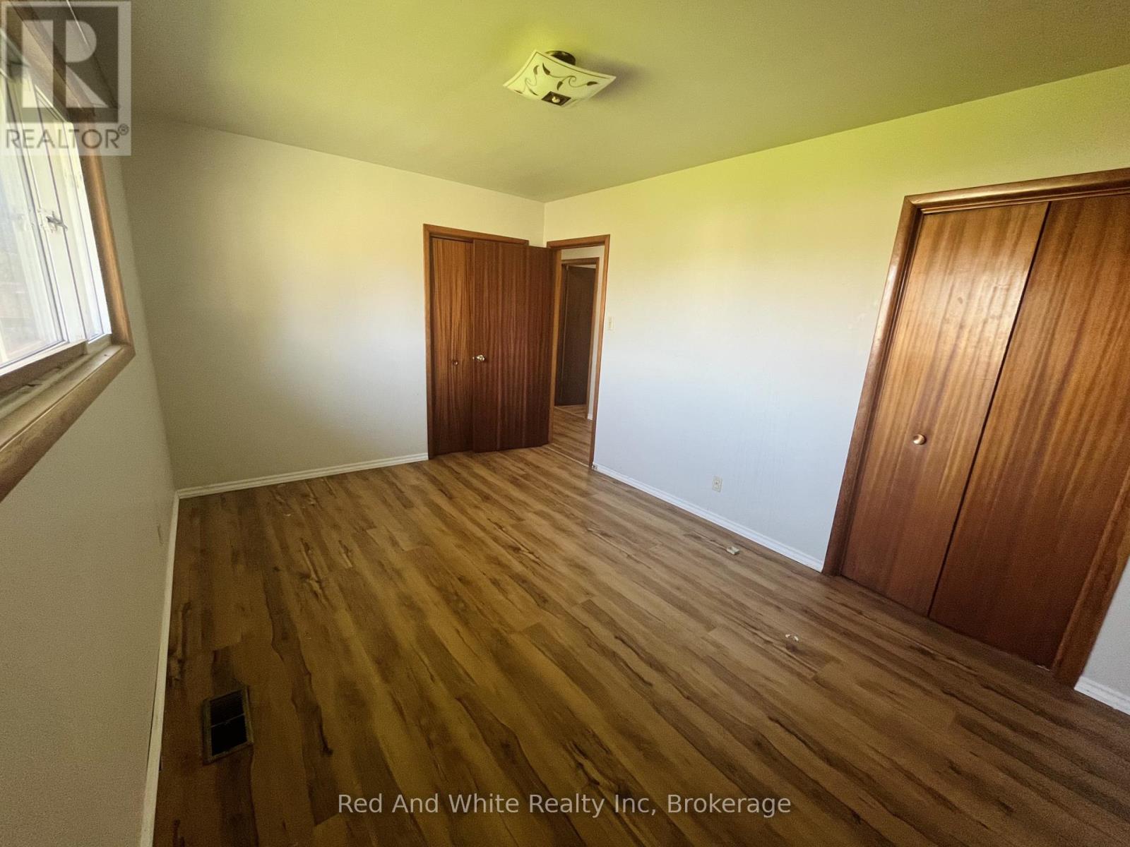 157 Schweitzer Street, Waterloo, Ontario  N2K 1C3 - Photo 18 - X13107974