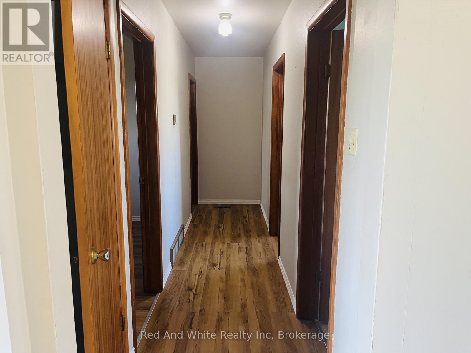 157 Schweitzer Street, Waterloo, Ontario  N2K 1C3 - Photo 13 - X13107974