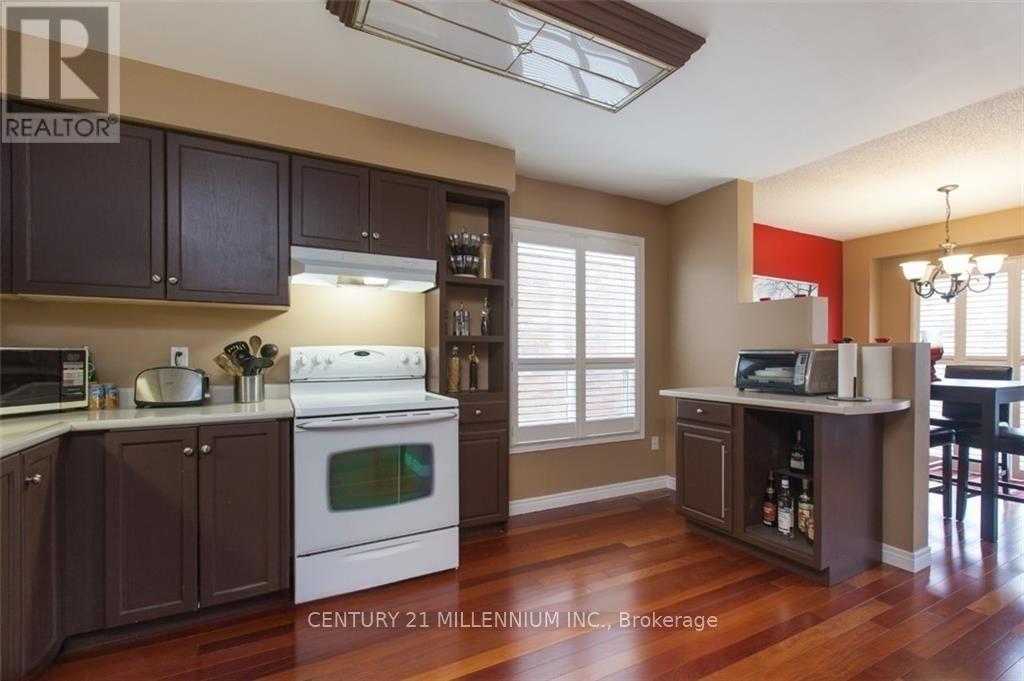 91 Jerry Drive, Cambridge, Ontario  N3C 4G2 - Photo 4 - X13107658