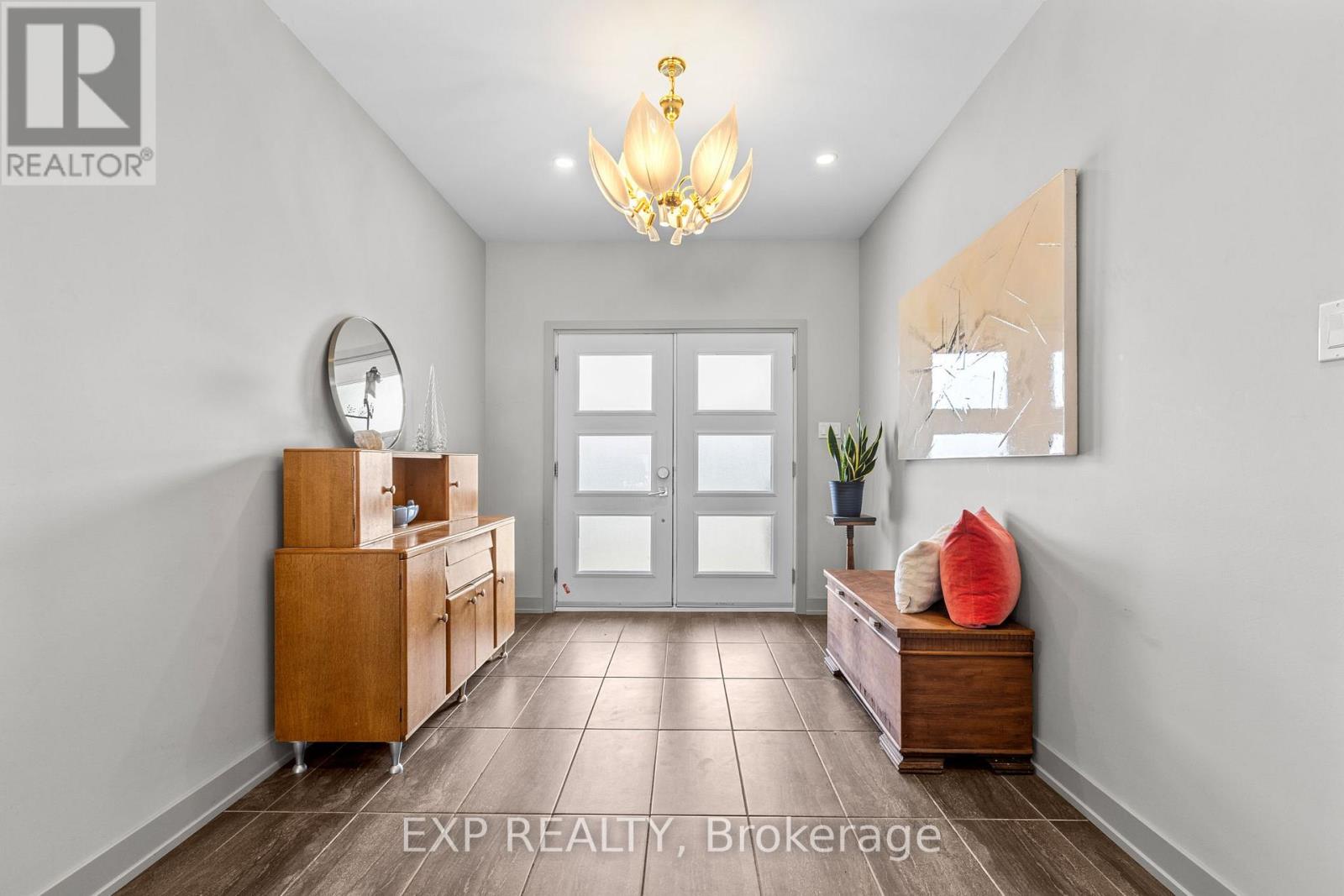 281 Nature Street, Casselman, Ontario  K0A 1M0 - Photo 4 - X12891736