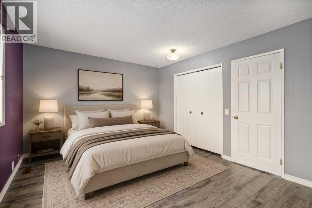 19 Bernard Drive NW, Calgary, Alberta  T3K 2B4 - Photo 17 - A2304566
