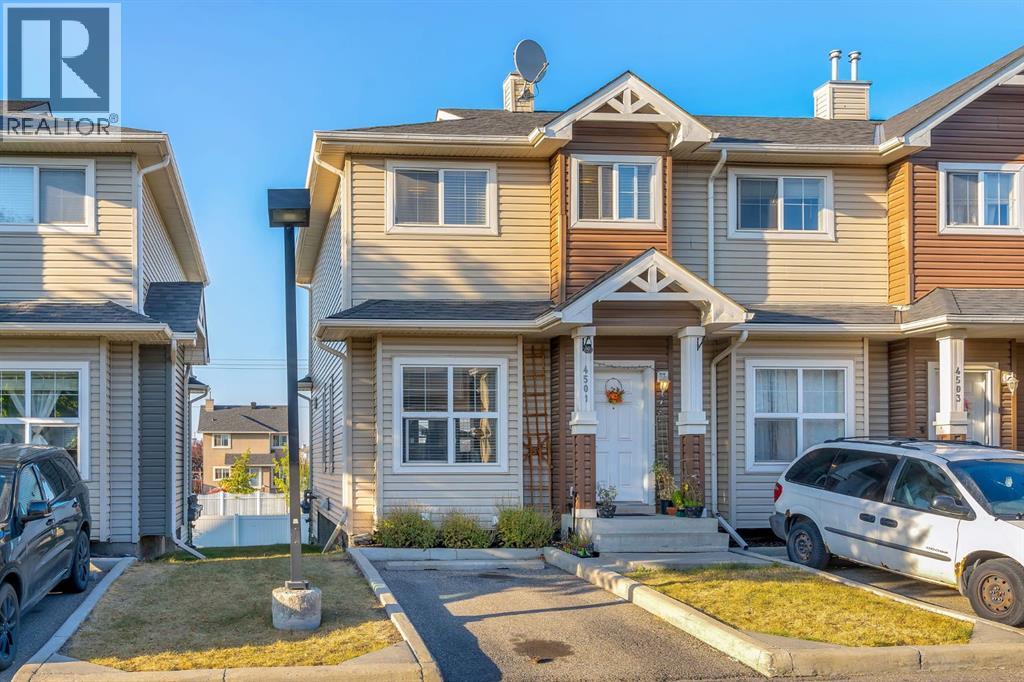 4501, 111 Tarawood Lane NE, Calgary, Alberta  T3J 0H1 - Photo 2 - A2309684