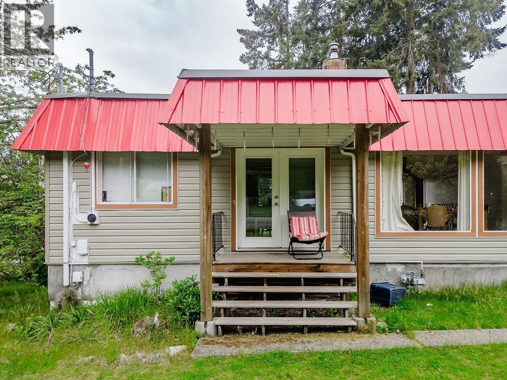 5197 Radcliffe Road, Sechelt, British Columbia  V7Z 0C1 - Photo 3 - R3121704