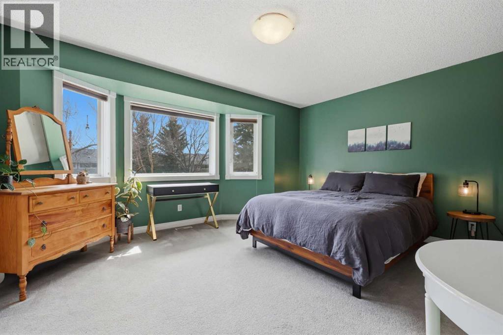 450 Regal Park NE, Calgary, Alberta  T2E 0S6 - Photo 20 - A2308575