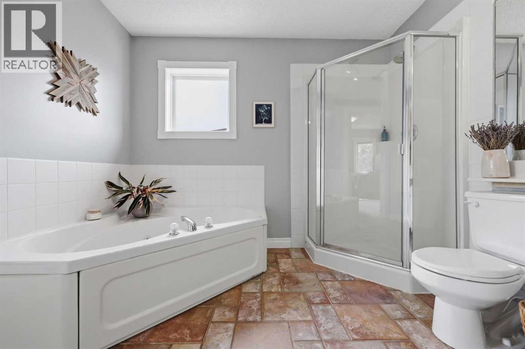 450 Regal Park NE, Calgary, Alberta  T2E 0S6 - Photo 22 - A2308575