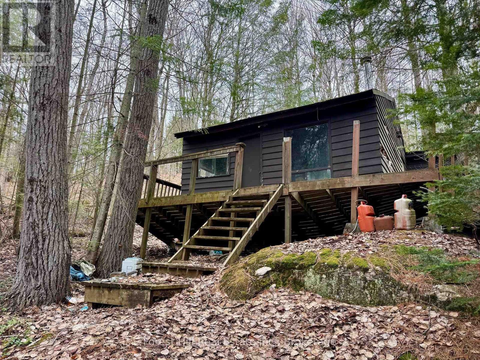 1107 CRANE LAKE ROAD, Algonquin Highlands, Ontario