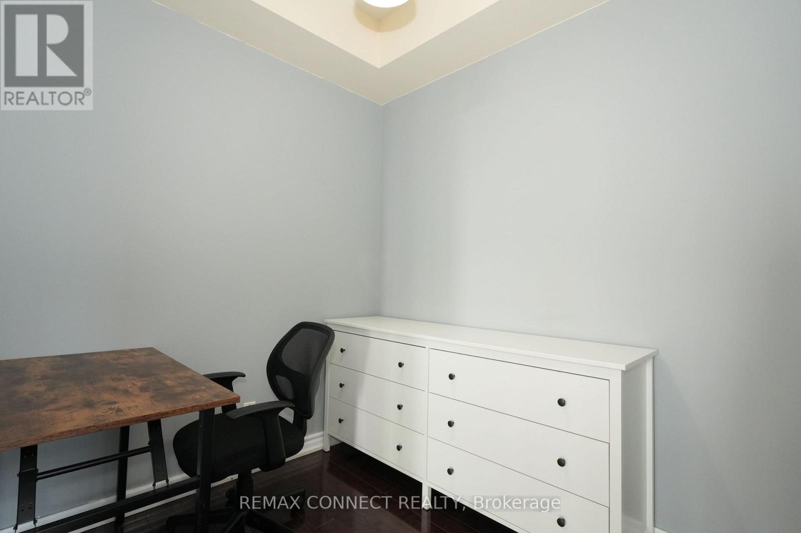 1605 - 30 Heron's Hill Way, Toronto, Ontario  M2J 0A7 - Photo 7 - C12988682