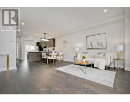 42 VANTAGE LOOP, Newmarket, Ontario