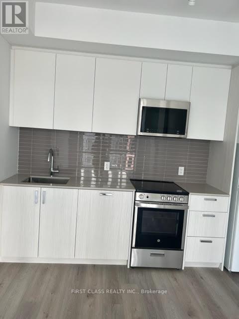 809 - 1787 St Clair Avenue W, Toronto, Ontario  M6M 1J5 - Photo 6 - W13107998