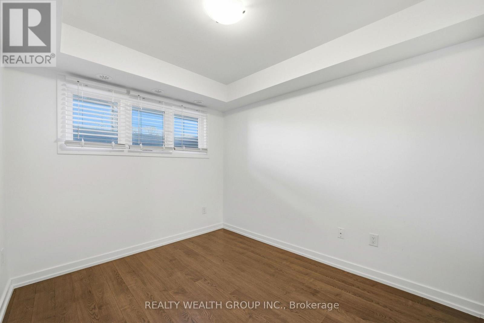 202 - 2355 Sheppard Avenue W, Toronto, Ontario  M9M 0E7 - Photo 12 - W13108000