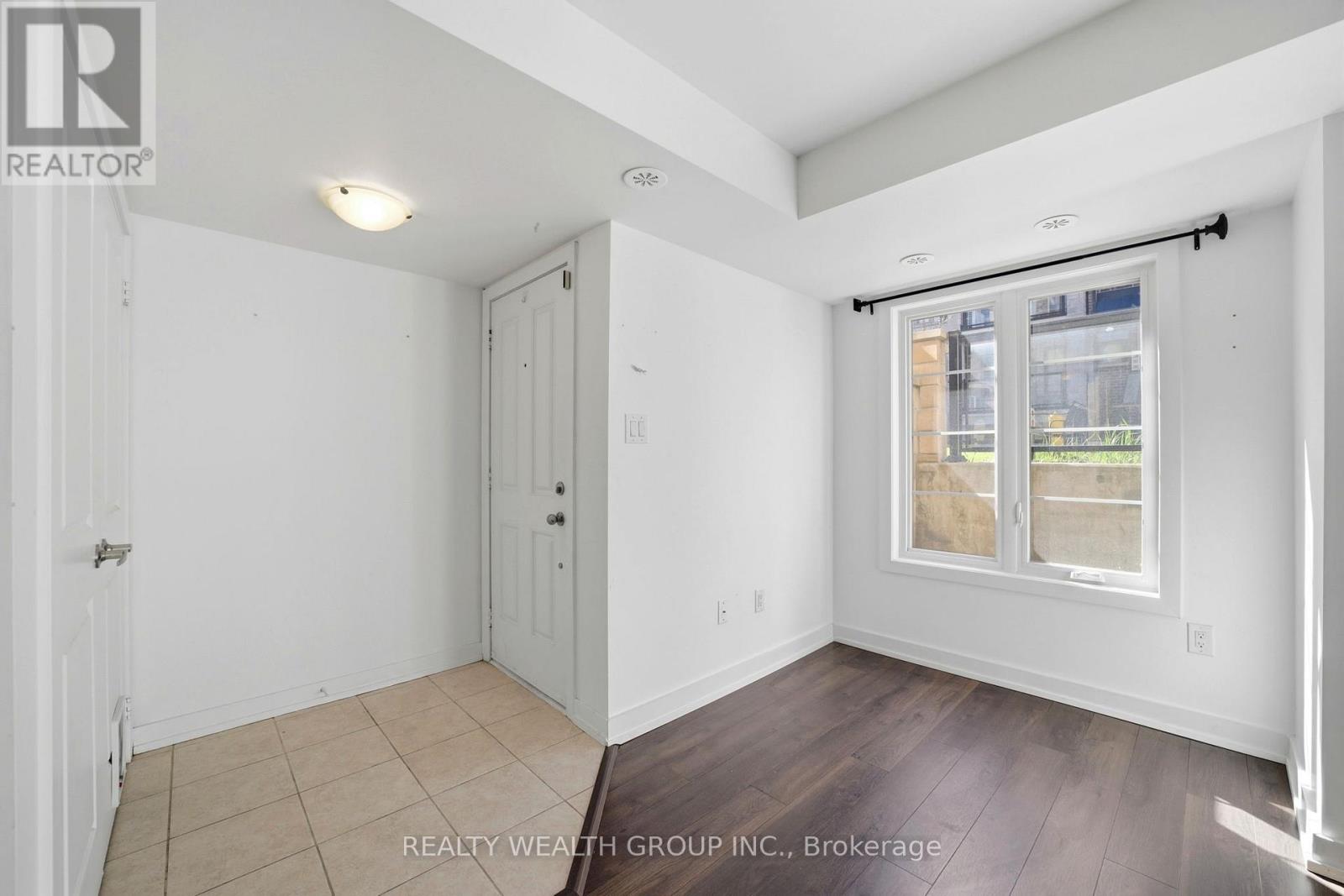202 - 2355 Sheppard Avenue W, Toronto, Ontario  M9M 0E7 - Photo 18 - W13108000