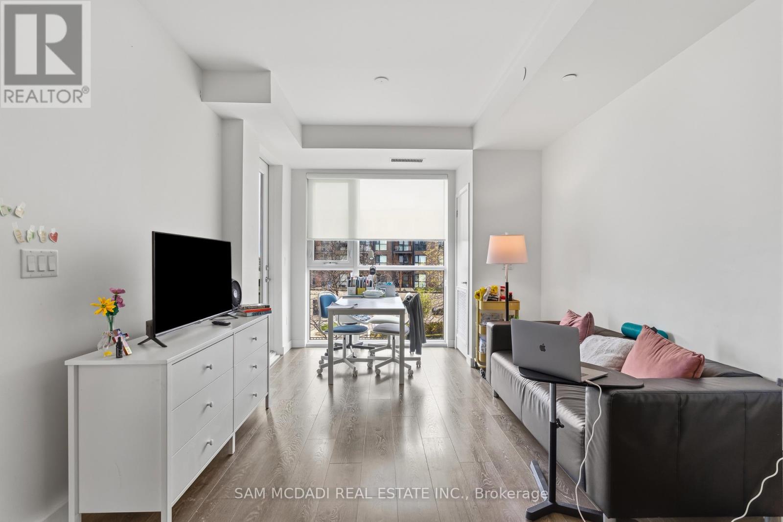 204 - 210 Sabina Drive E, Oakville, Ontario  L6H 0W6 - Photo 7 - W13108018