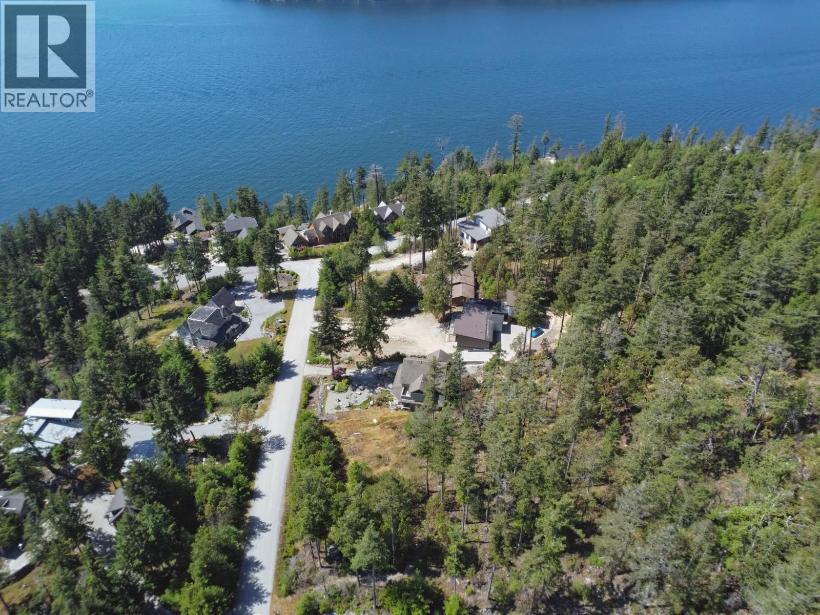 Johnston Heights Drive, Garden Bay, British Columbia  V7Z 0B7 - Photo 4 - R3121708