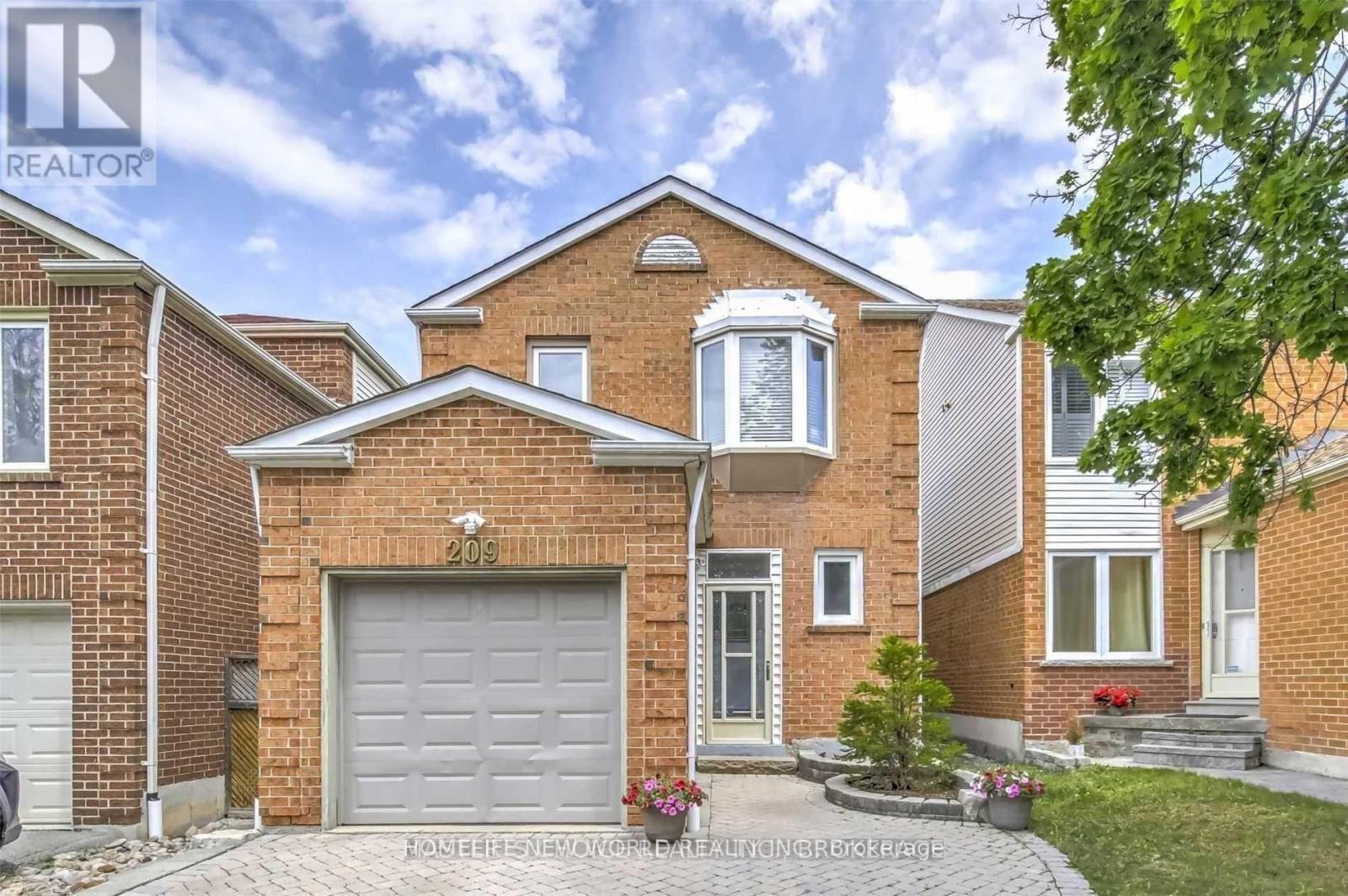 209 WINDING LANE, Vaughan, Ontario