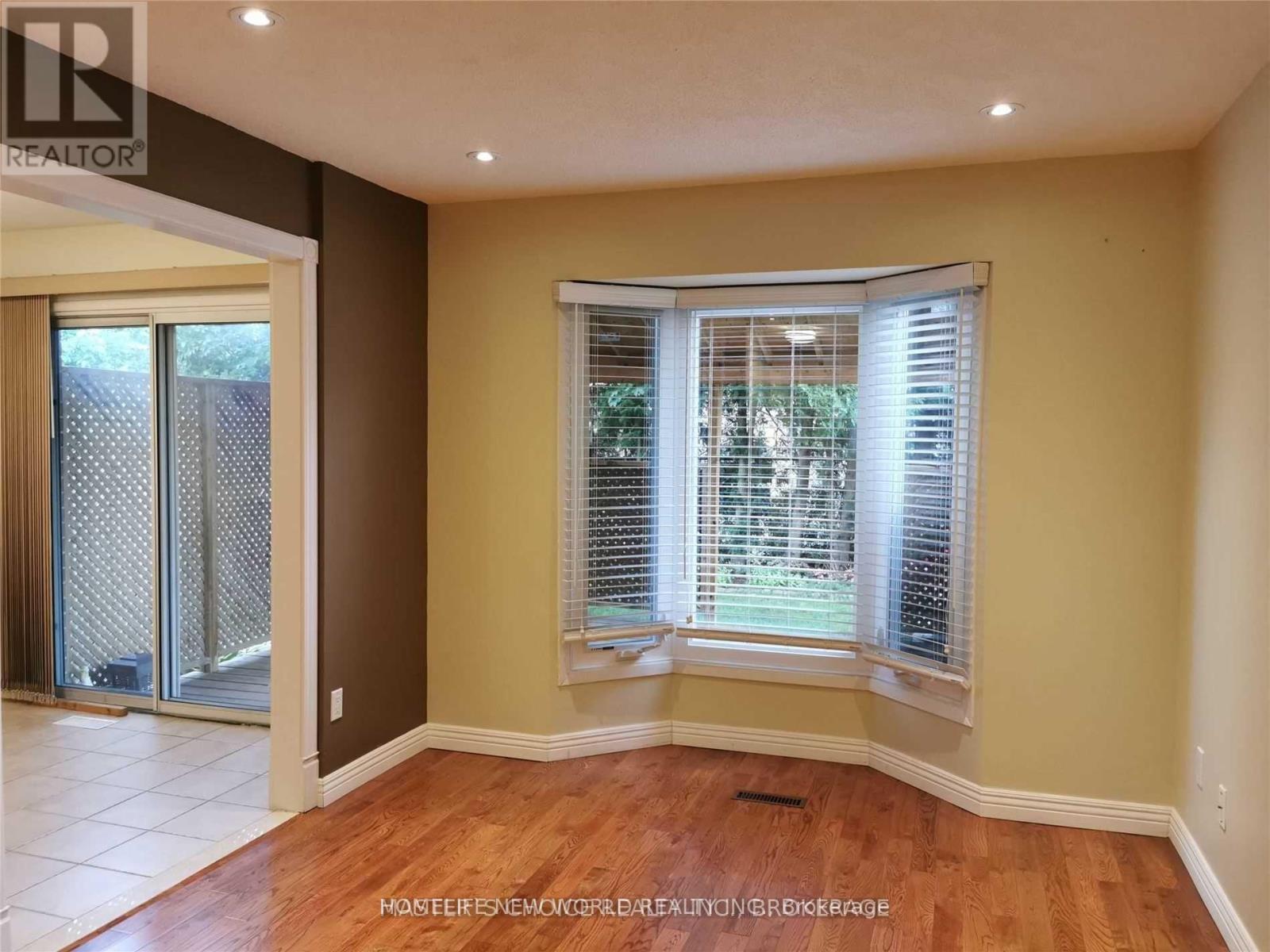 209 Winding Lane, Vaughan, Ontario  L4J 5J6 - Photo 5 - N13108054