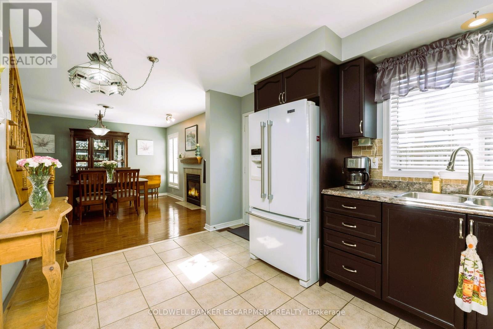 593 Caverhill Crescent, Milton, Ontario  L9T 5K1 - Photo 18 - W13108048
