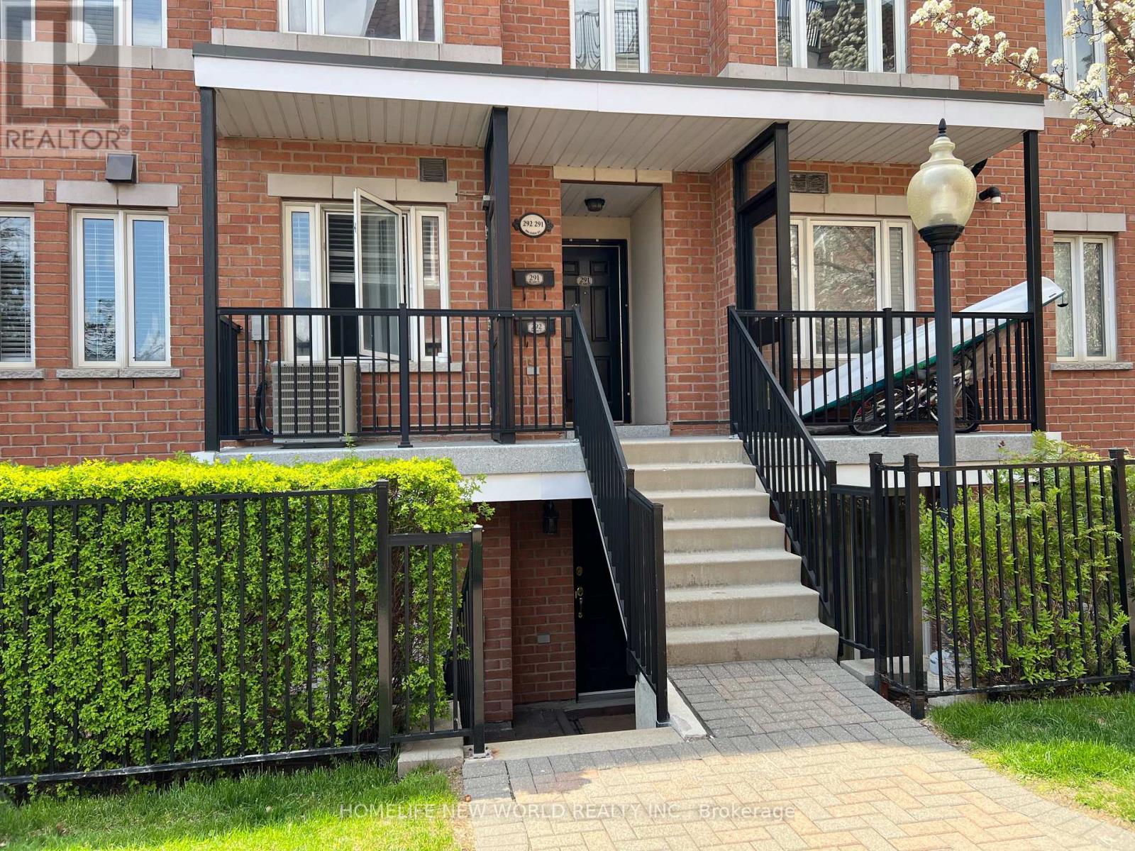 292 - 306 JOHN STREET, Markham, Ontario