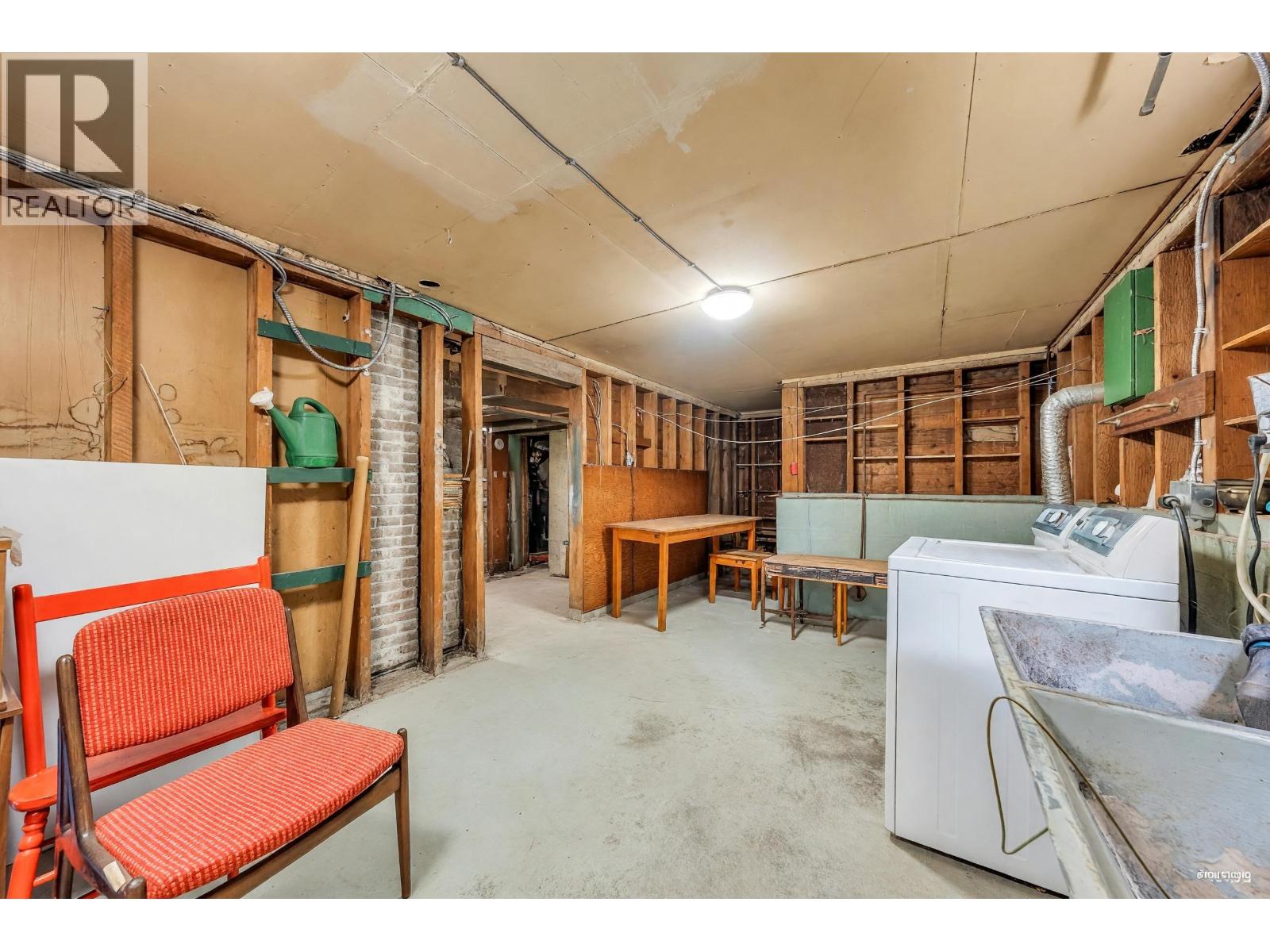 2245 W 22nd Avenue, Vancouver, British Columbia  V6L 1L6 - Photo 22 - R3121617