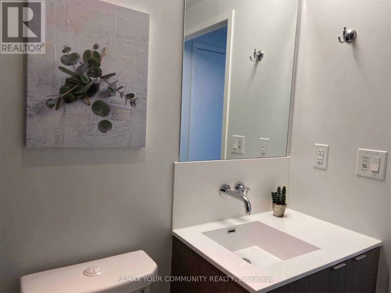 3701 - 88 Harbour Street, Toronto, Ontario  M5J 1B7 - Photo 12 - C13106704