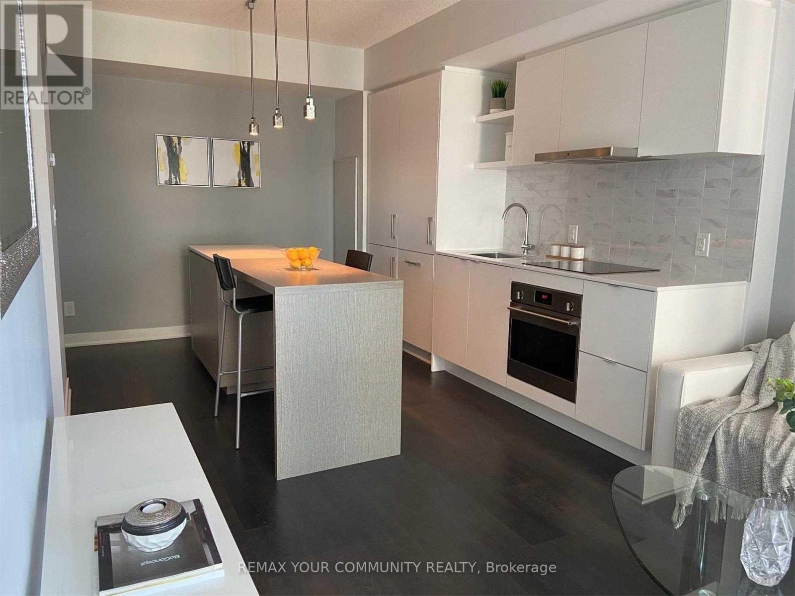 3701 - 88 Harbour Street, Toronto, Ontario  M5J 1B7 - Photo 3 - C13106704