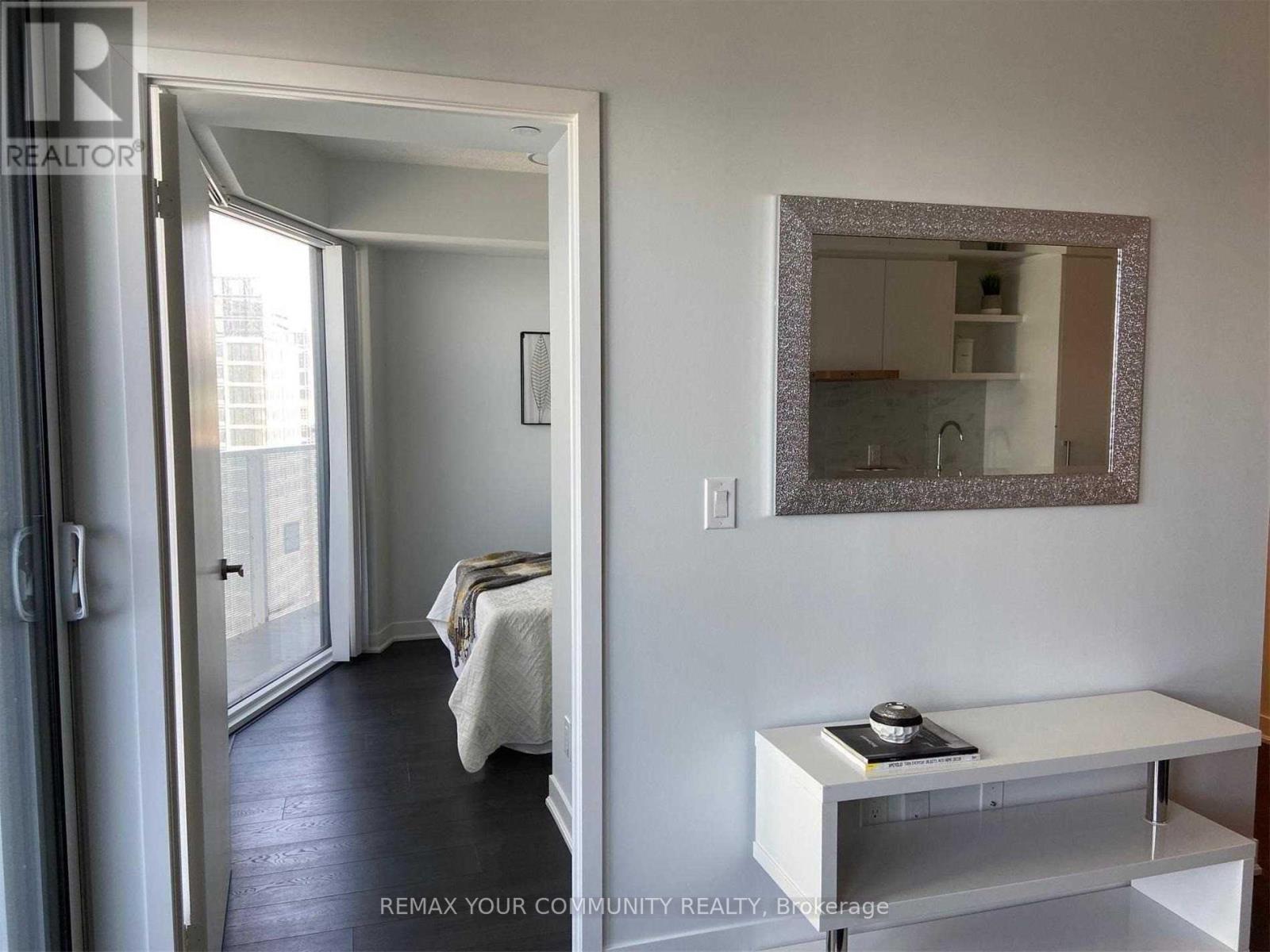 3701 - 88 Harbour Street, Toronto, Ontario  M5J 1B7 - Photo 9 - C13106704