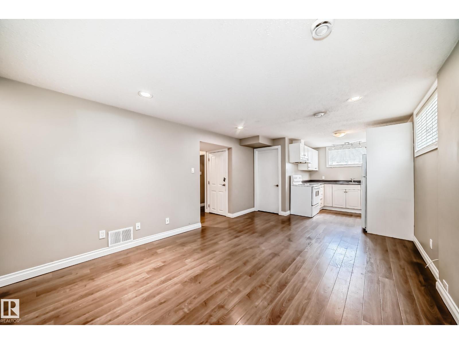 10837 65 Av Nw, Edmonton, Alberta  T6H 1V8 - Photo 8 - E4481812
