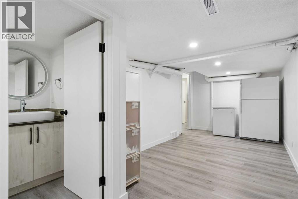 220 Macewan Glen Place Nw, Calgary, Alberta  T3K 2C8 - Photo 42 - A2299432