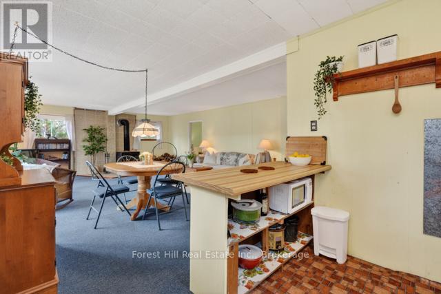 4698 Muskoka Rd 117 Highway, Lake Of Bays, Ontario  P0B 1A0 - Photo 16 - X13108074