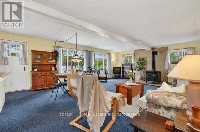 4698 Muskoka Rd 117 Highway, Lake Of Bays, Ontario  P0B 1A0 - Photo 6 - X13108074