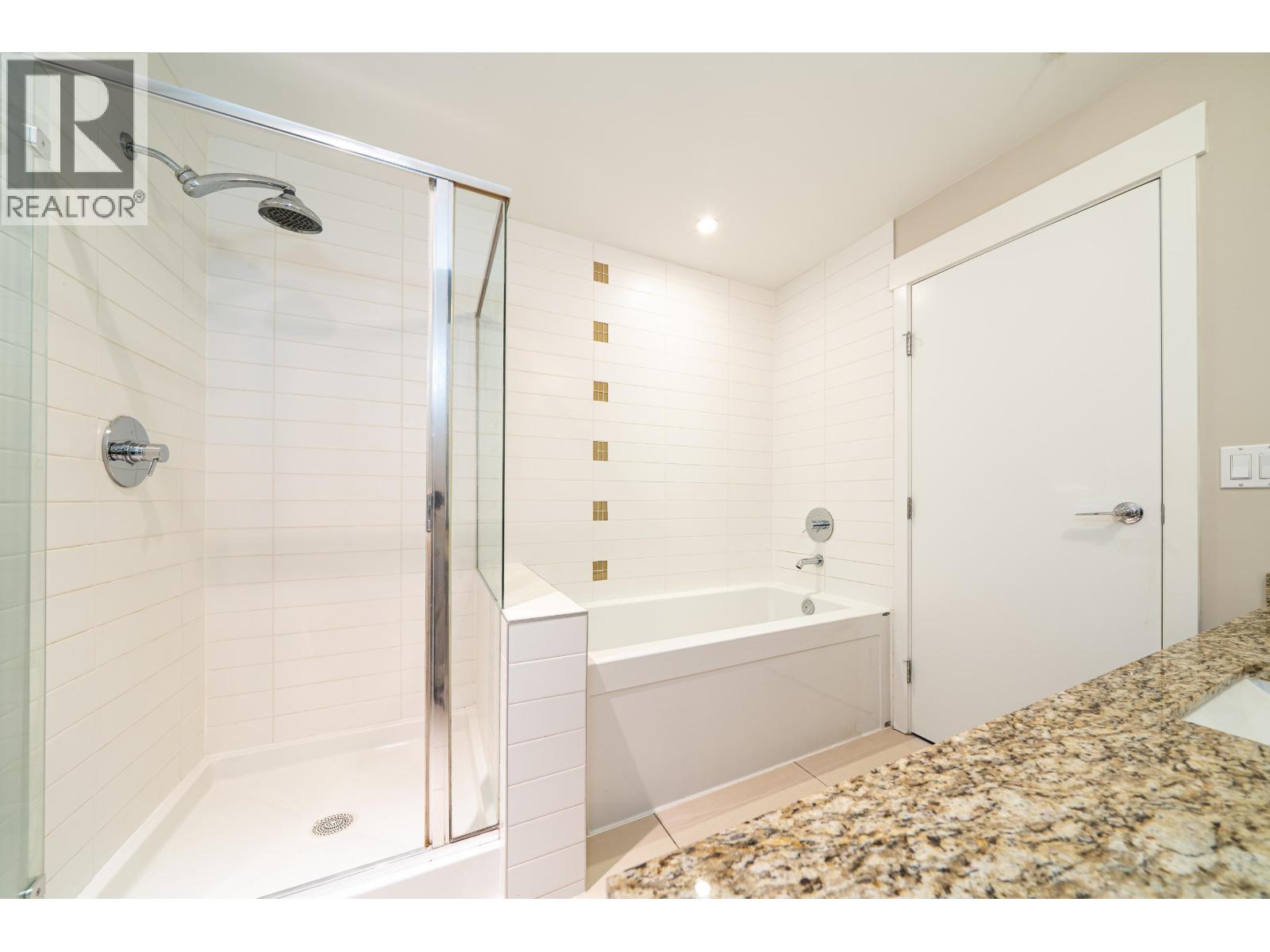 2902 7088 18th Avenue, Burnaby, British Columbia  V3N 0A2 - Photo 31 - R3111565