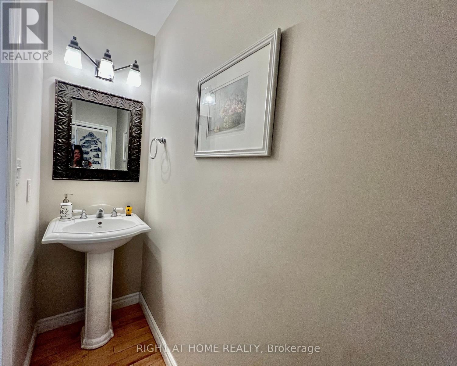 4 Silverbirch Place, Whitby, Ontario  L1R 1X7 - Photo 26 - E13050786