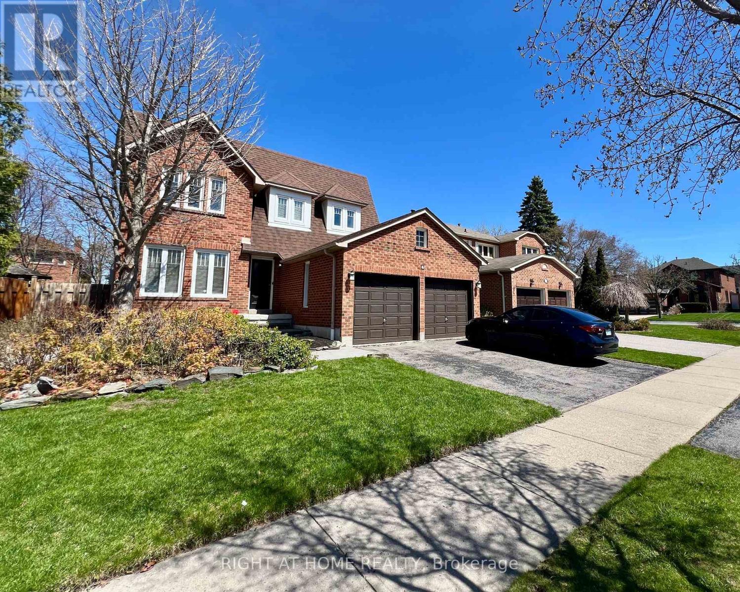 4 Silverbirch Place, Whitby, Ontario  L1R 1X7 - Photo 30 - E13050786