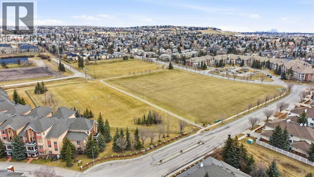 179 Sierra Morena Landing Sw, Calgary, Alberta  T3H 4K3 - Photo 46 - A2303081