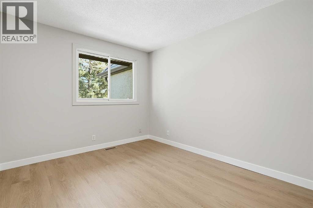 8, 4936 Dalton Drive NW, Calgary, Alberta  T3A 2E4 - Photo 12 - A2305538
