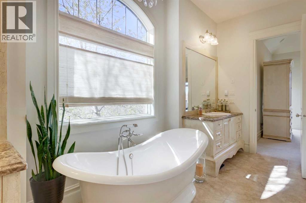 9 Spring Valley Terrace Sw, Calgary, Alberta  T3H 4V2 - Photo 20 - A2307112