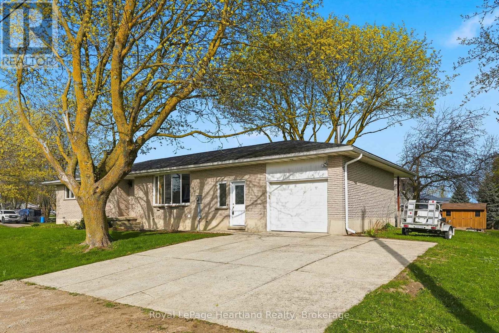 85 William Street E, Minto, Ontario  N0G 1Z0 - Photo 43 - X13108098