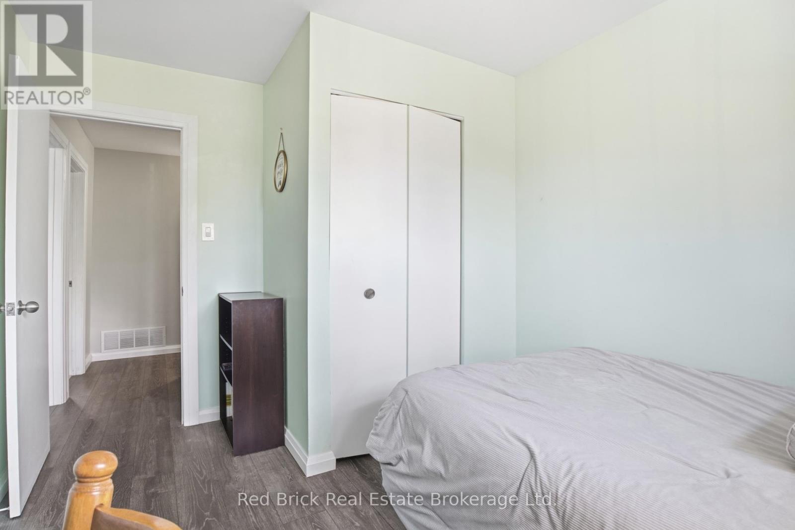 51 Clemens Avenue, Cambridge, Ontario  N3C 2W6 - Photo 17 - X13108102