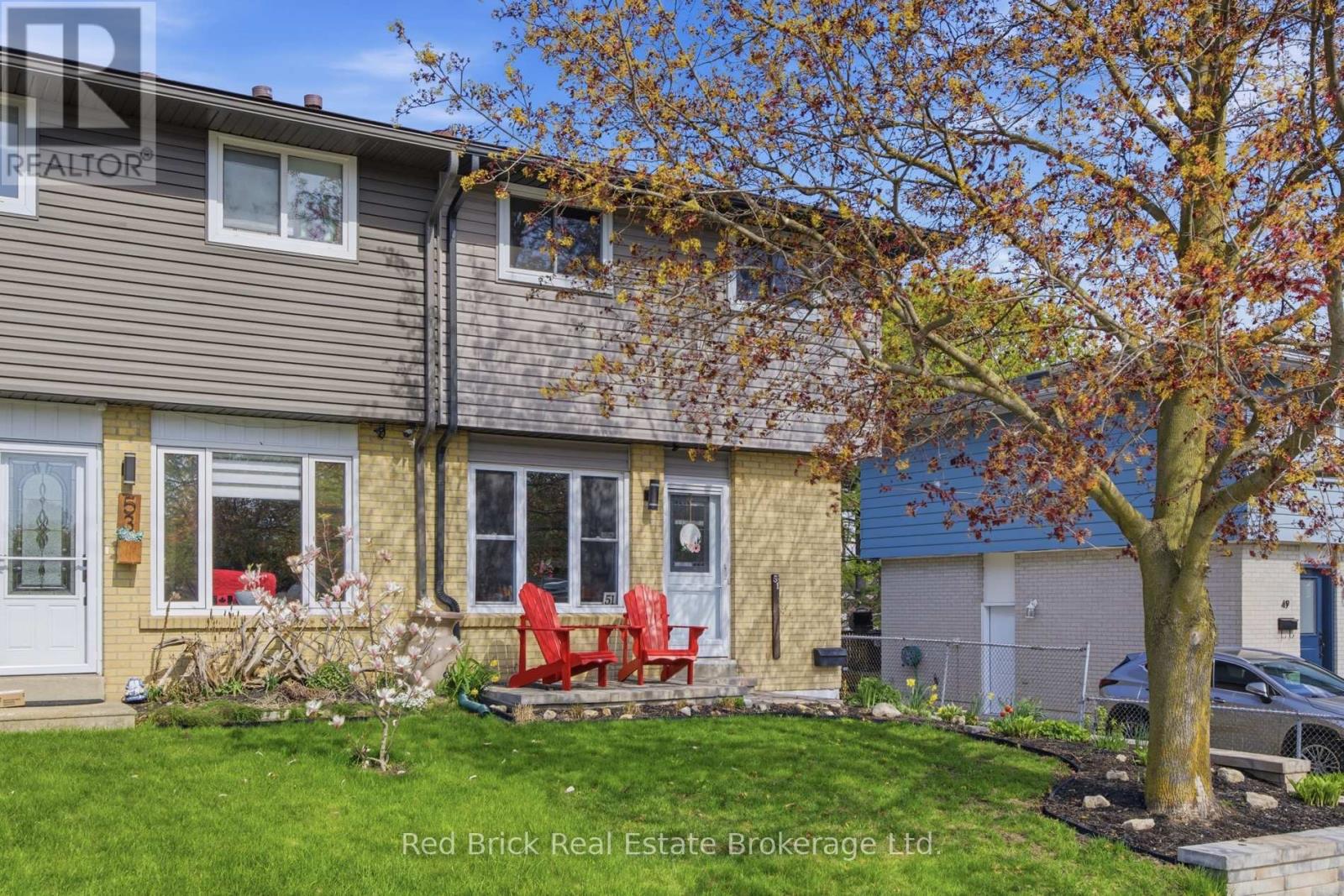 51 Clemens Avenue, Cambridge, Ontario  N3C 2W6 - Photo 4 - X13108102