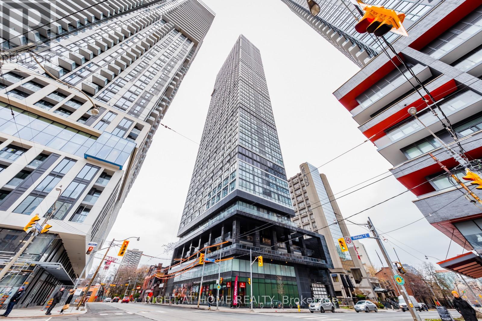 607 - 181 DUNDAS STREET E, Toronto, Ontario