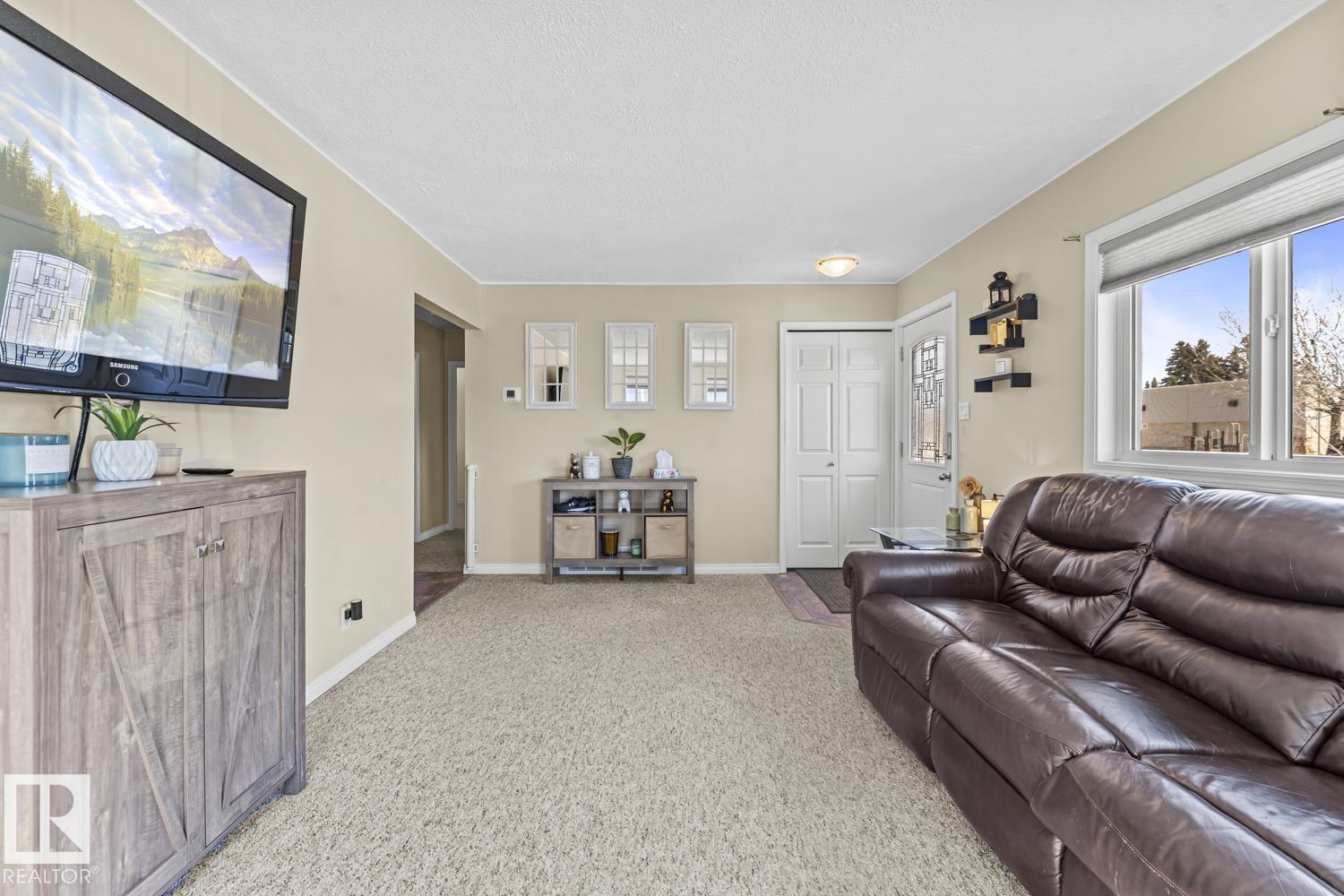 1407 10 St, Cold Lake, Alberta  T9M 1J6 - Photo 3 - E4486895