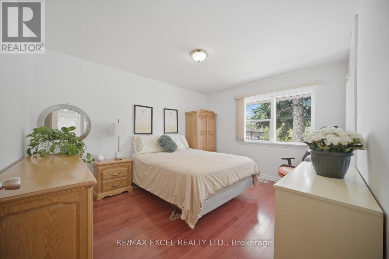 2 Charlemont Crescent, Toronto, Ontario  M1T 1M4 - Photo 19 - E13100108