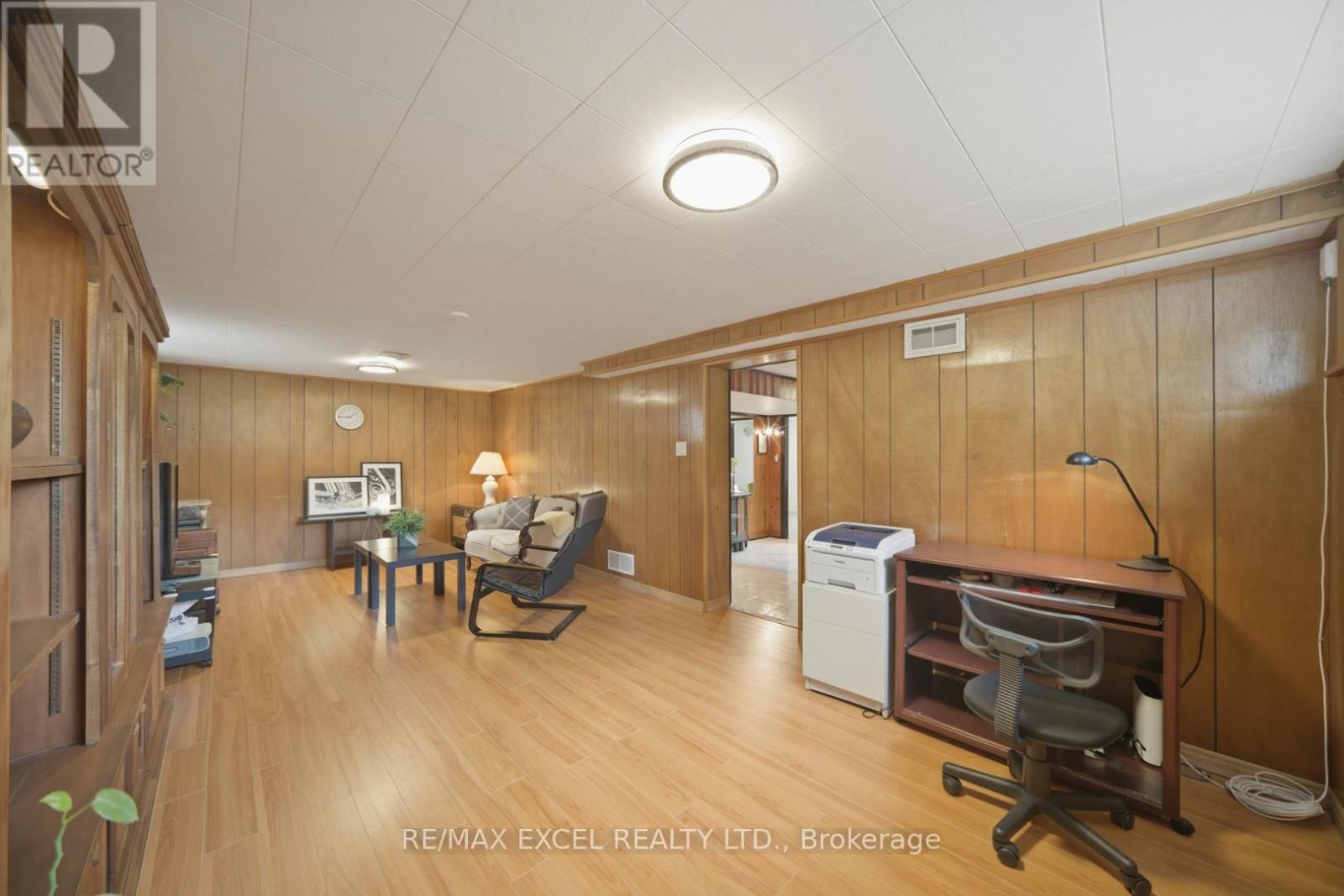 2 Charlemont Crescent, Toronto, Ontario  M1T 1M4 - Photo 32 - E13100108