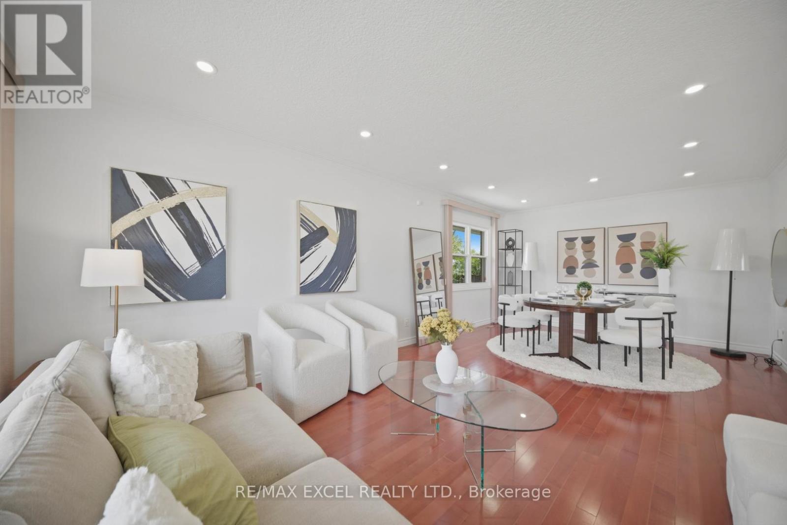 2 Charlemont Crescent, Toronto, Ontario  M1T 1M4 - Photo 5 - E13100108
