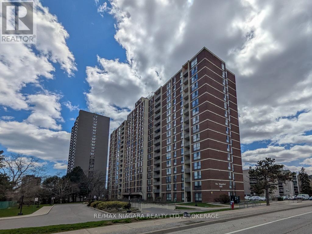 301 - 3170 KIRWIN AVENUE, Mississauga, Ontario