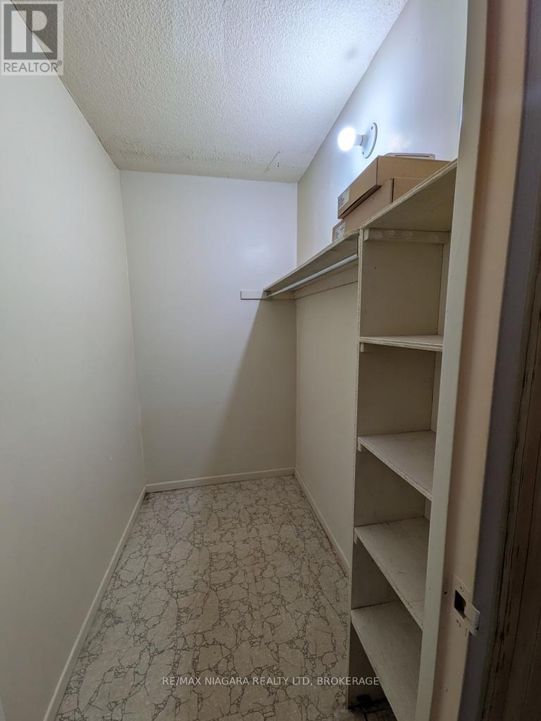 301 - 3170 Kirwin Avenue, Mississauga, Ontario  L5A 3R1 - Photo 24 - W13108122