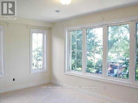 13 Slingsby Lane, Toronto, Ontario  M2N 0H7 - Photo 6 - C13108128