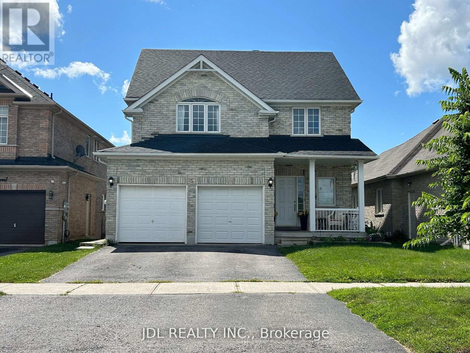 UPPER - 45 LAURELBANK CRESCENT, Georgina, Ontario