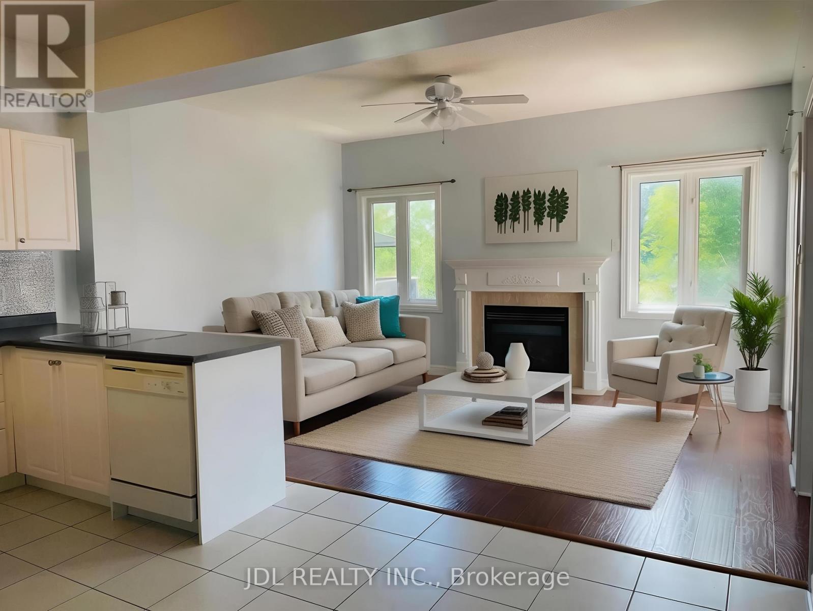 Upper - 45 Laurelbank Crescent, Georgina, Ontario  L4P 3E9 - Photo 6 - N13108124